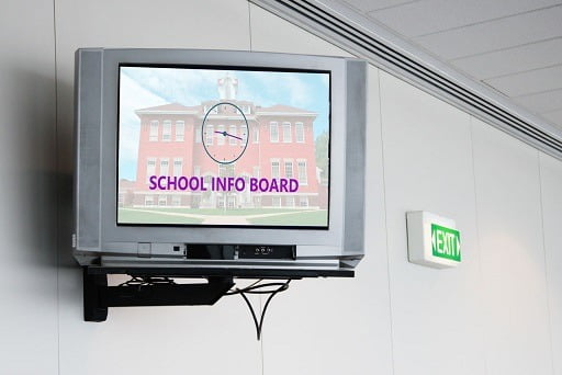 Uses and Benefits of Digital Signage for Schools and Universities